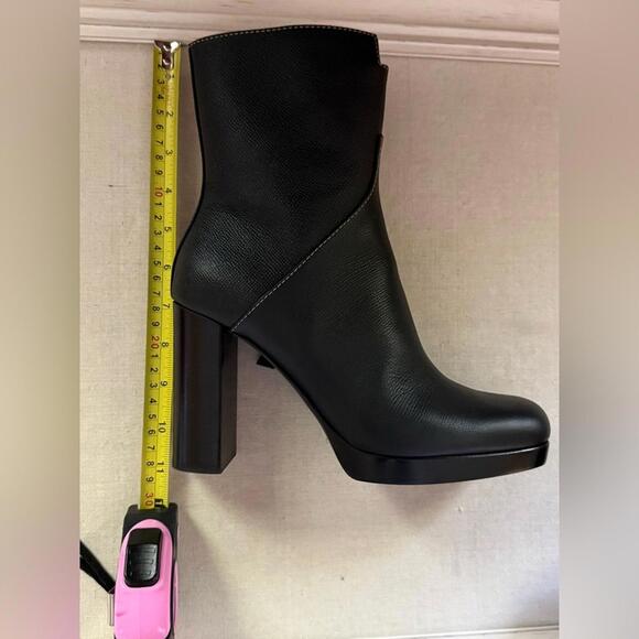 Hermes Authentic Black Ankle 90 Veau Epsom w H cutout 39 NWT